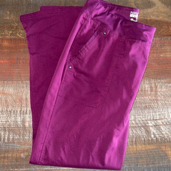 Women’s Burgundy Purple Label Scrub Set Size Large - Picture 4 of 7